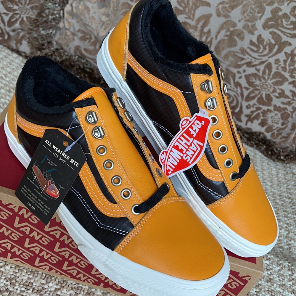 Vans Old Skool Mte Apricot/Black WMNS - Picture 11 of 16